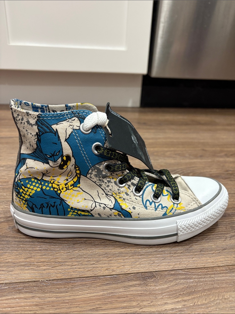 NWT Converse Chuck Taylor High-Top Sneakers in White with Blue and Yellow
